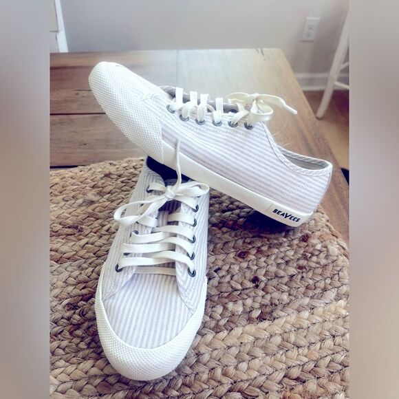 SeaVees Striped Monterrey White Canvas Sneakers; Size 7.5; JUST LIKE NEW! NWOT! - Picture 8 of 9